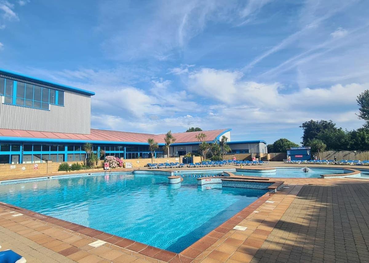 Hendra Park Hotel New Quay Buitenkant foto